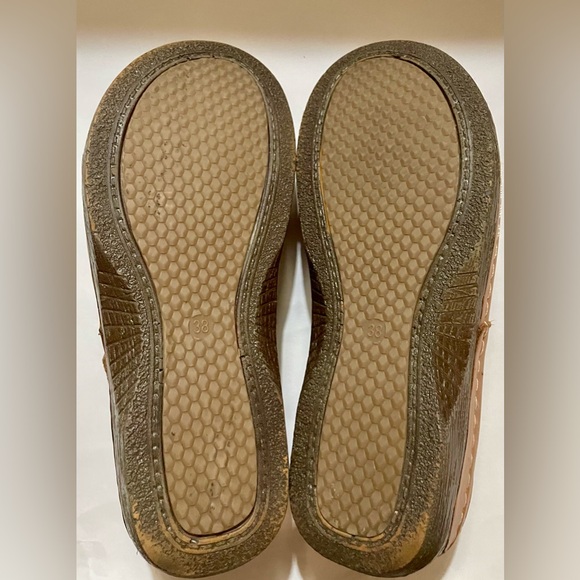 Spring Step Lightweight Brown Shoes - Picture 9 of 9